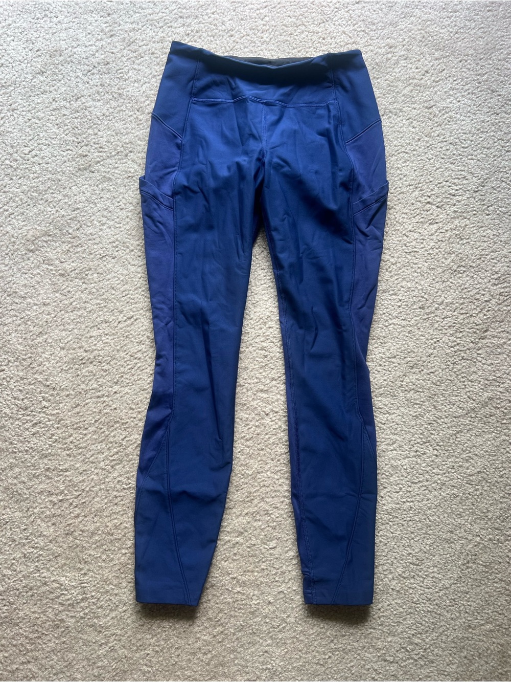 Lululemon - Blue Leggings with Side Pockets - Size 6
